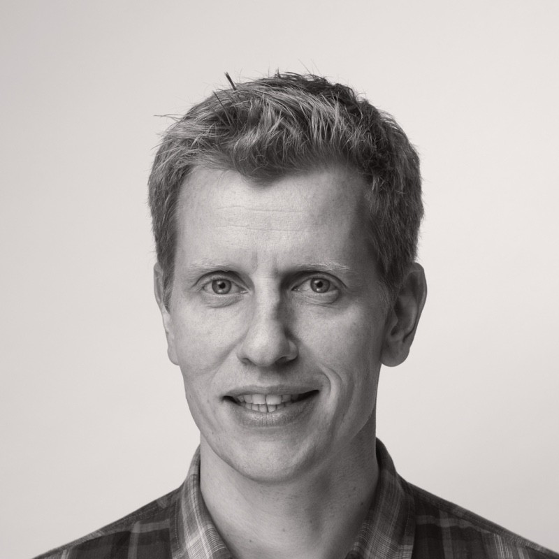 Prof. Dr. Bastian Halecker